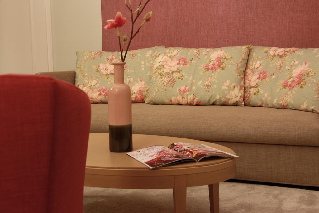 Mr.& Mrs. President Apartment Erfurt Bagian luar foto