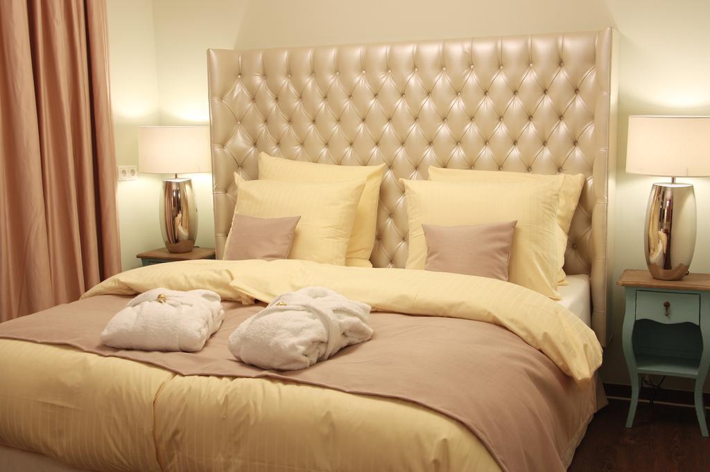 Mr.& Mrs. President Apartment Erfurt Bagian luar foto