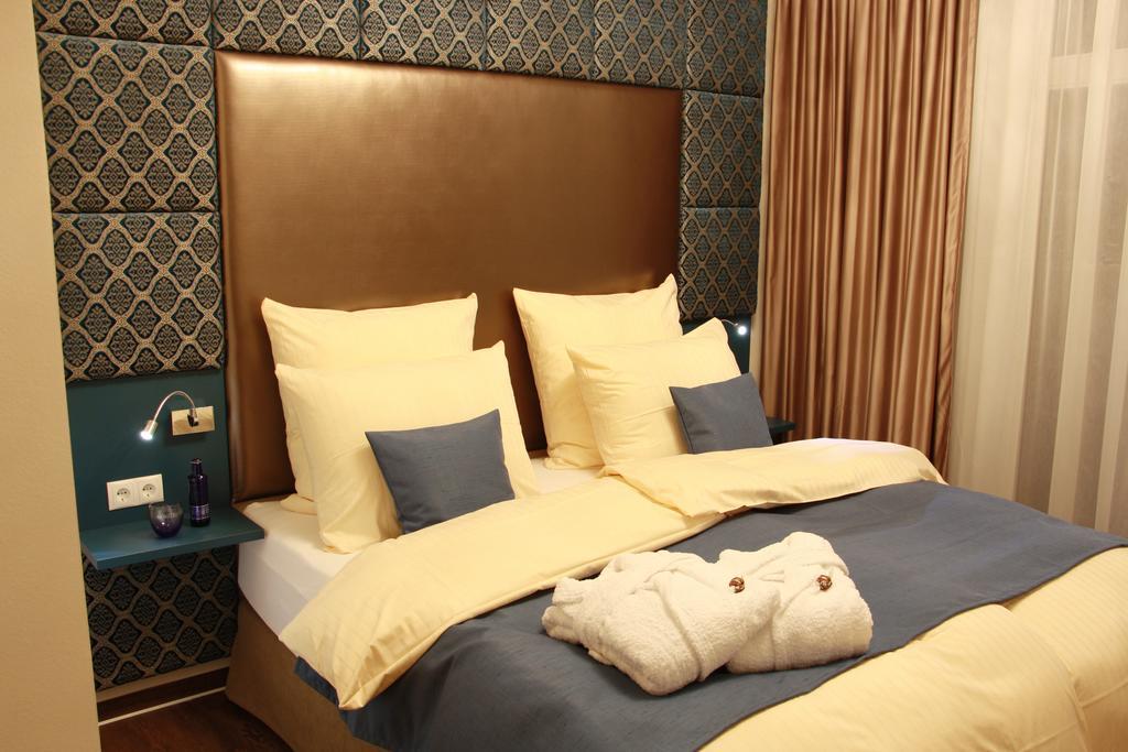 Mr.& Mrs. President Apartment Erfurt Bagian luar foto
