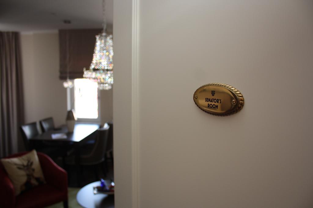 Mr.& Mrs. President Apartment Erfurt Bagian luar foto