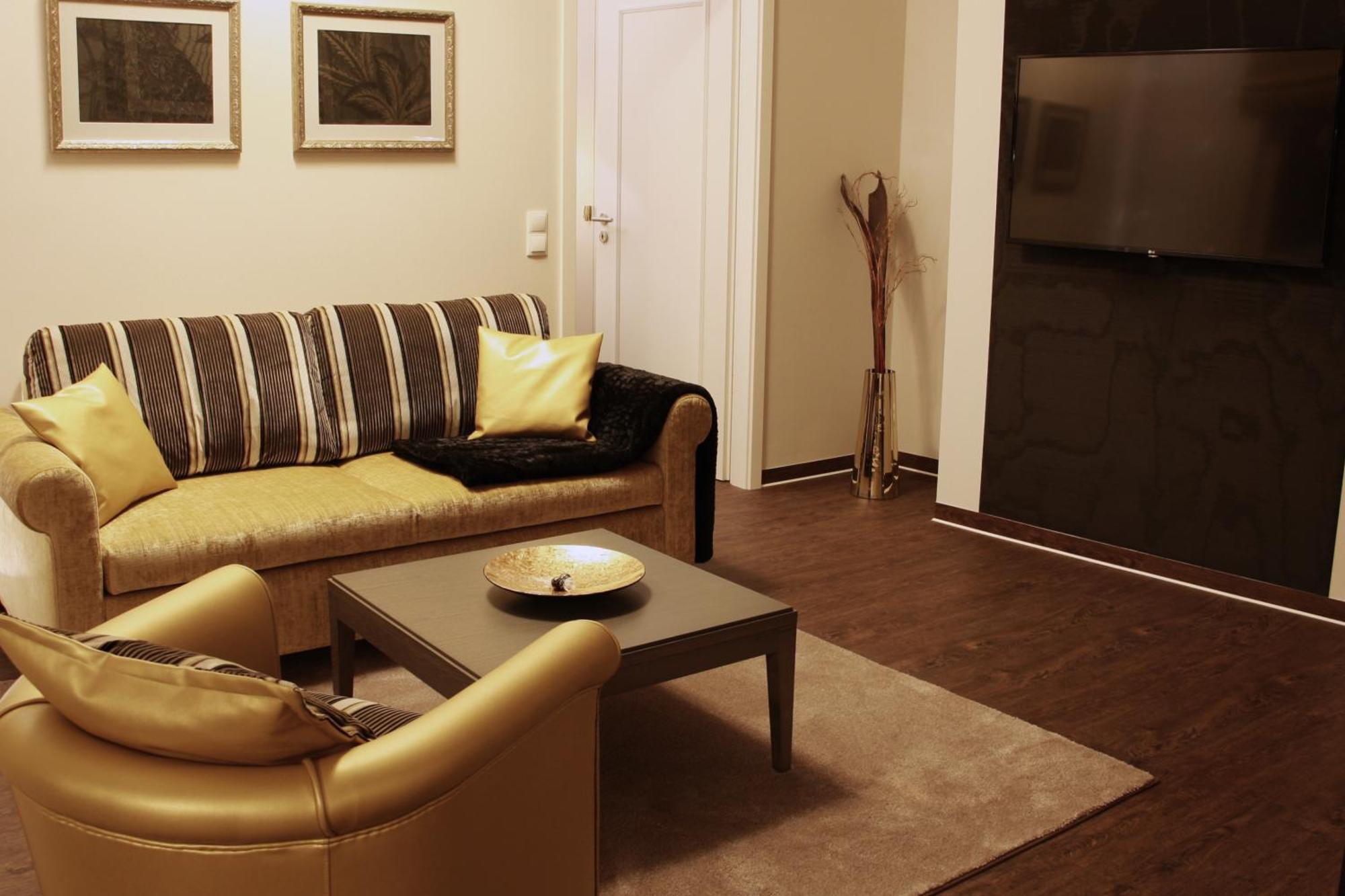 Mr.& Mrs. President Apartment Erfurt Bagian luar foto